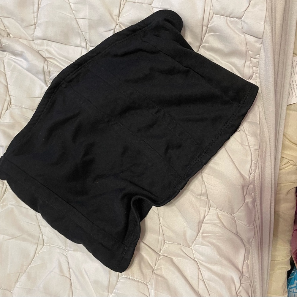 Women's Black top